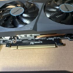 GeForce RTX 3050 Eagle 8GB