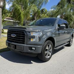 2016 Ford F150 XLT Sport SuperCrew Cab 