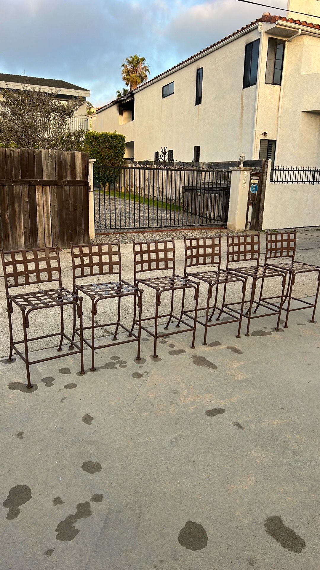 Barstool height, outdoor chairs and table