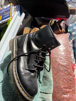 Black boots