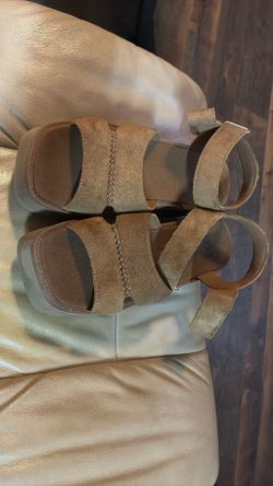 Women’s Ugg Platforms
