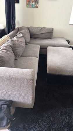 Grey Sectional Couch with Ottoman