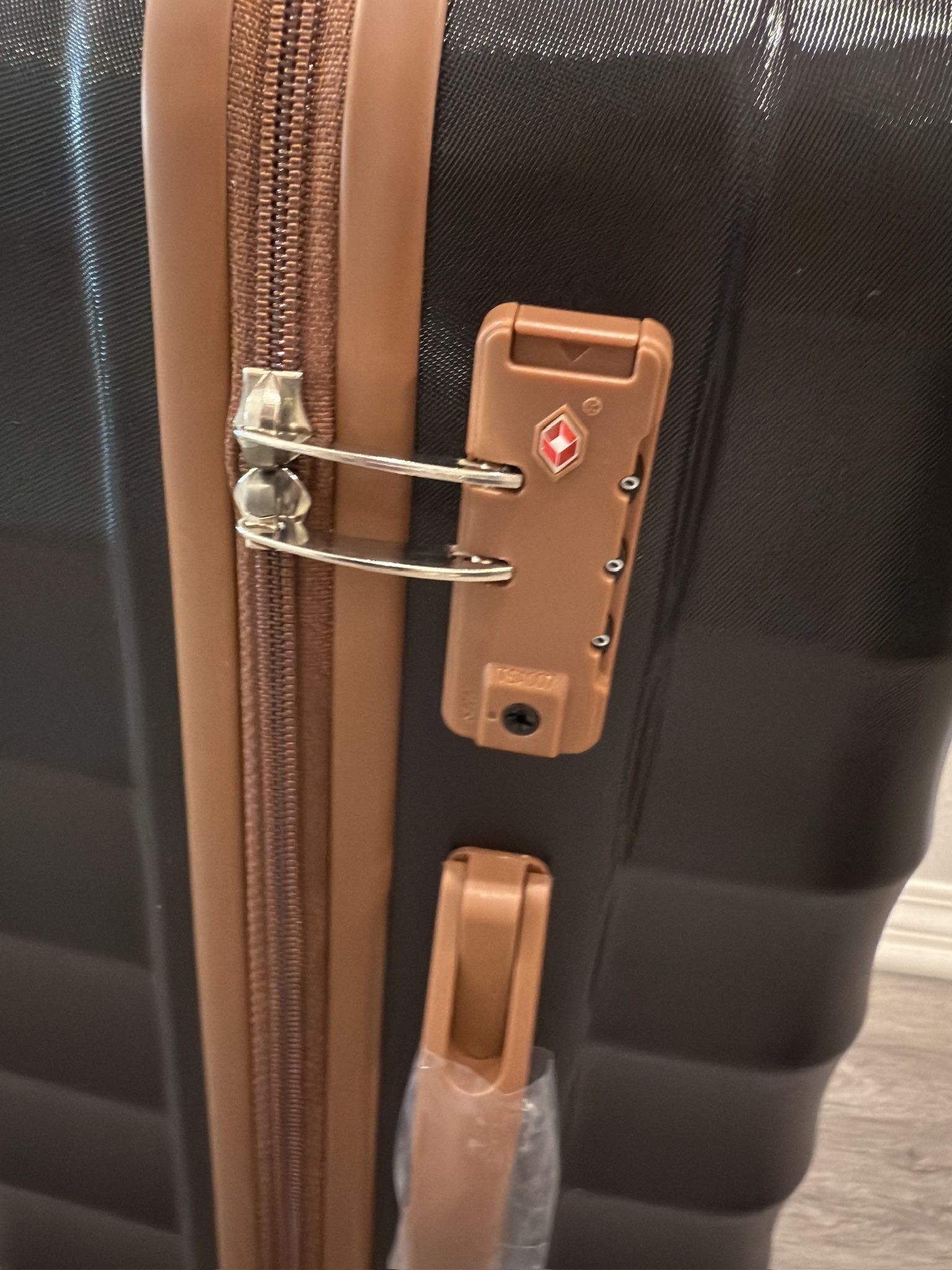 NEW 3 pcs Suitcases Luggage Maleta Set (Never Used)