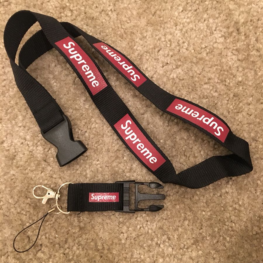 Supreme Landyard And Keychain for Sale in Brooklyn, NY - OfferUp