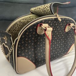 Dog Carrier 
