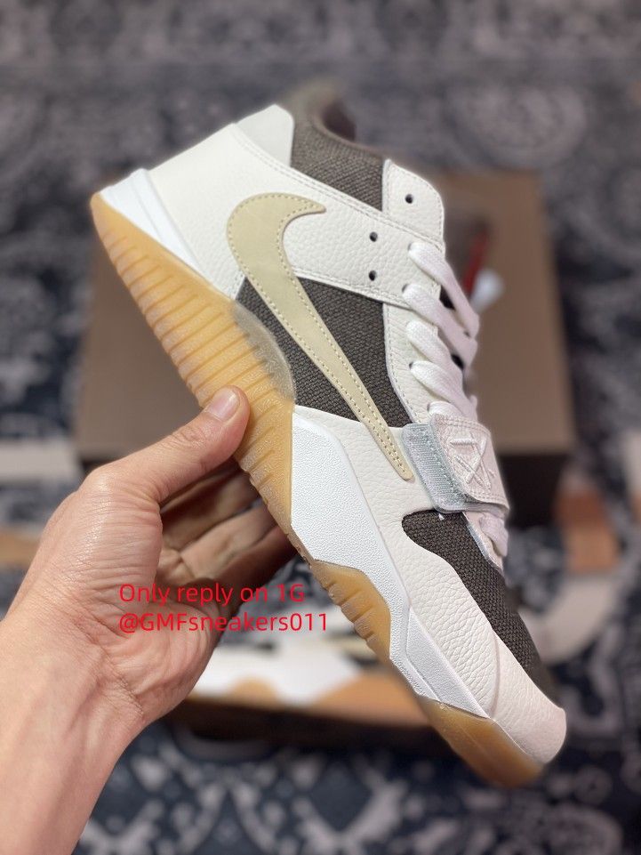 Travis Scott x Air Jordan Executive The Check 4