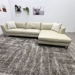 Thomasville Leather Sectional Couch - Free Delivery 