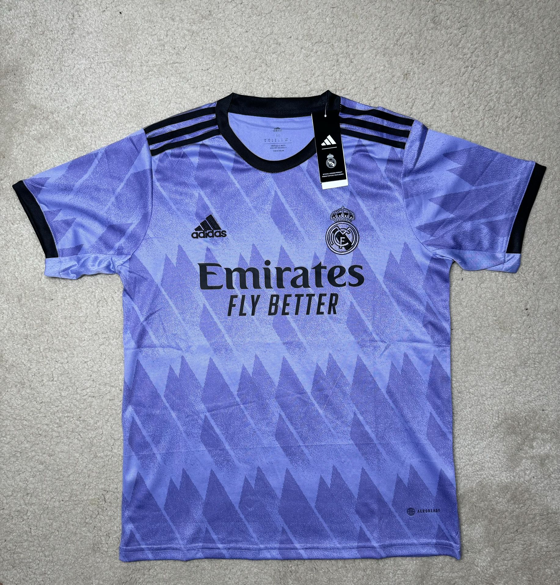 Real Madrid 22/23 Away Jersey 