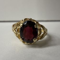 Real 14k Yellow Gold Red Gemstone Ring Size 5 Band Width 2mm