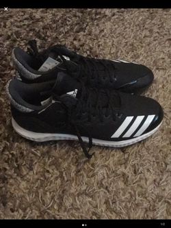 Football cleats