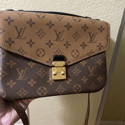 Hand Bag 