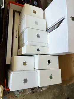 Apple used iPhones iPod and empty boxes