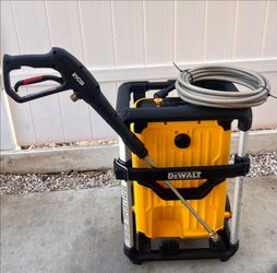 DeWalt 3000 PSI 1.1 GPM Brushless Cold Water Electric Pressure washer