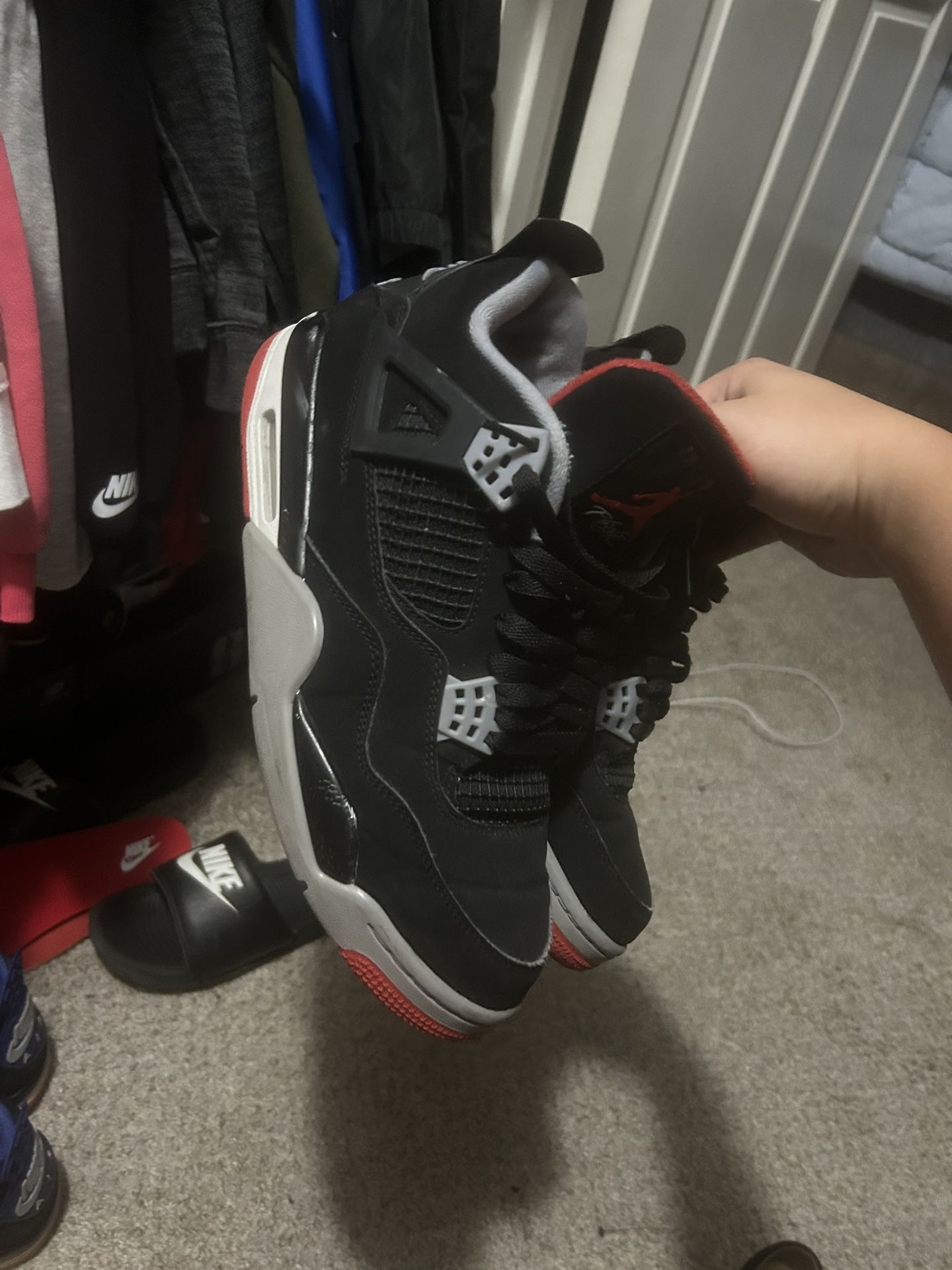 Bred 4s Size 9 With Box