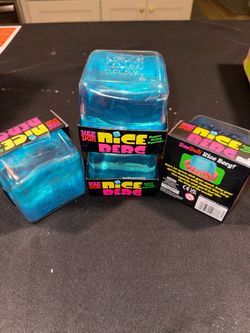 NeeDoh Nice Berg Stress Toy – Lot of 3