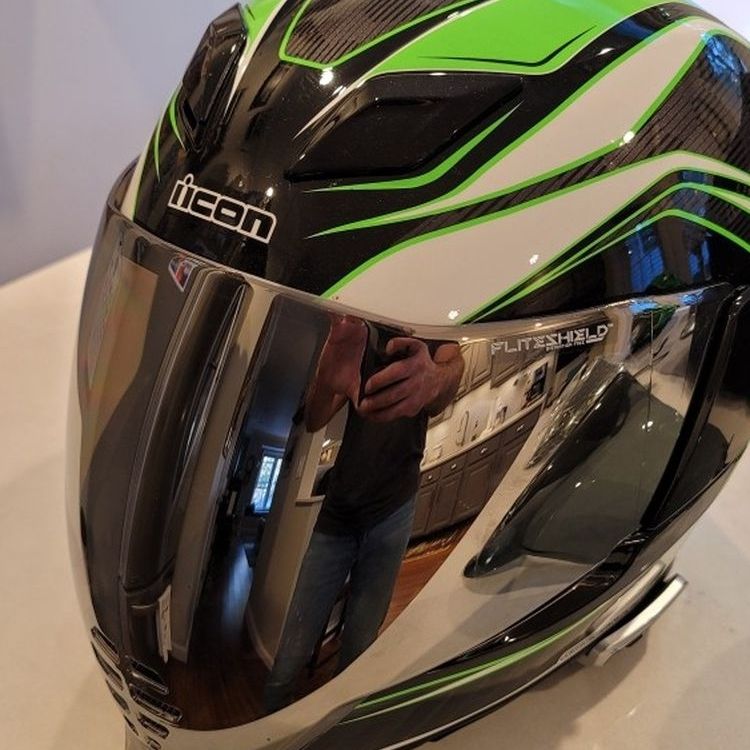 2020 Icon Raceflite Motorcycle Helmet XL w 4 Shields, Barely Used