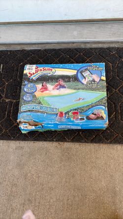 Slip’n slide backyard water slide