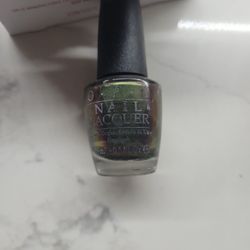 OPI Nail Lacquer Green On The Runway 