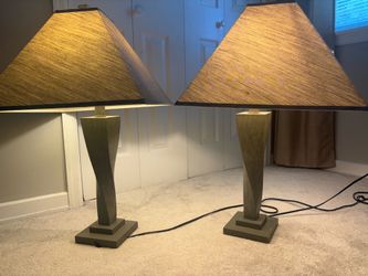 2 table Lamps