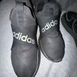 Women’s Size 6 Adidas Used $20