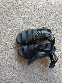 Doc marten sandals
