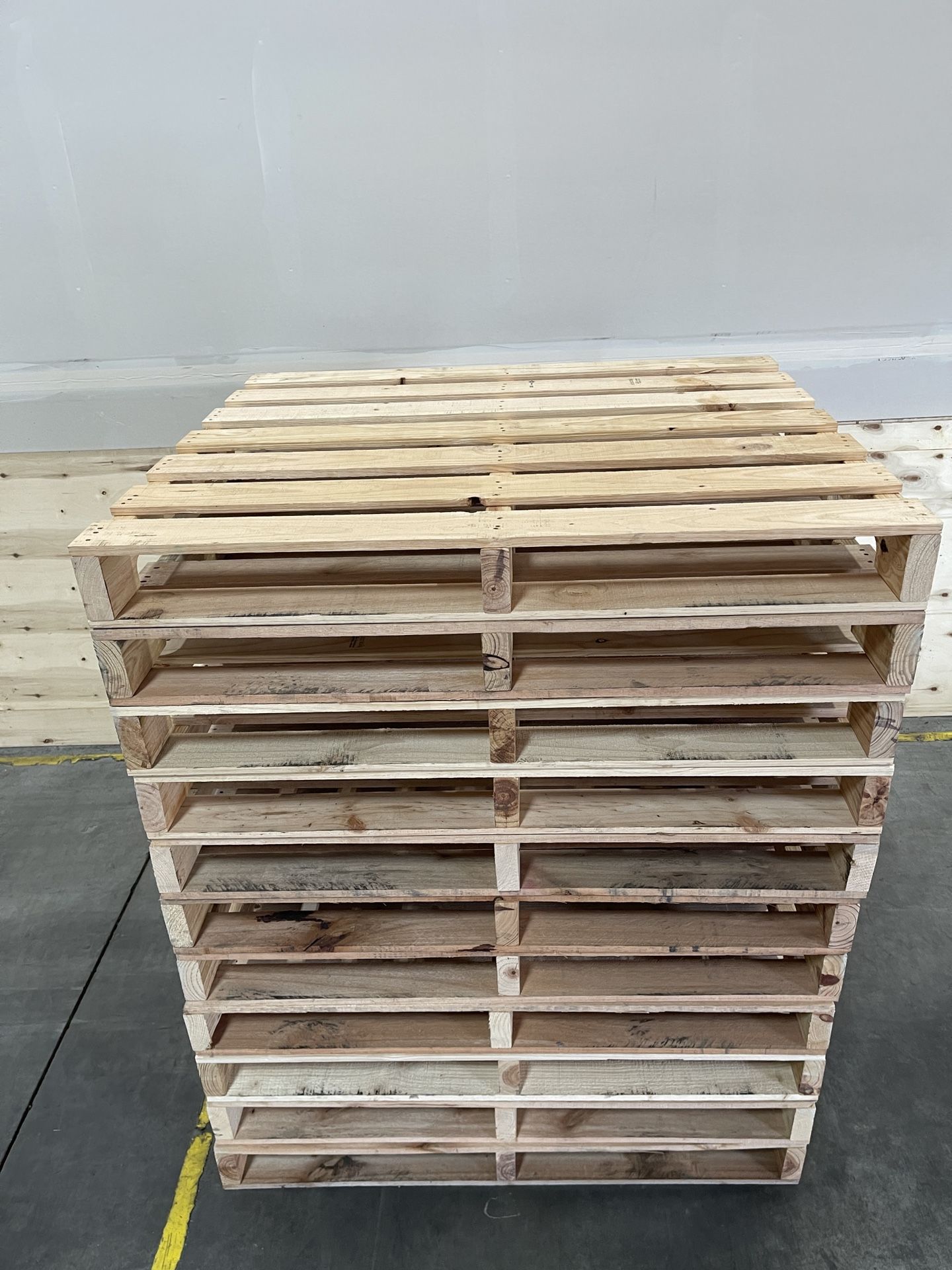 New Pallets Size 42x37 Inches