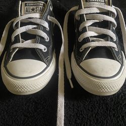 Girls Converse 