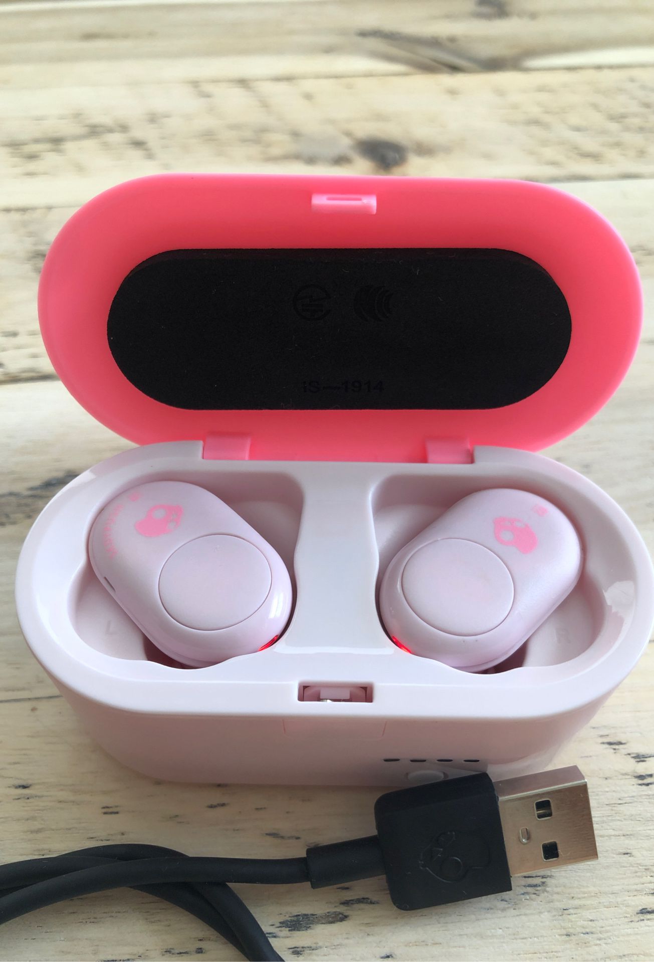 Skull Candy PINK Airbuds Wireless-Reconditioned