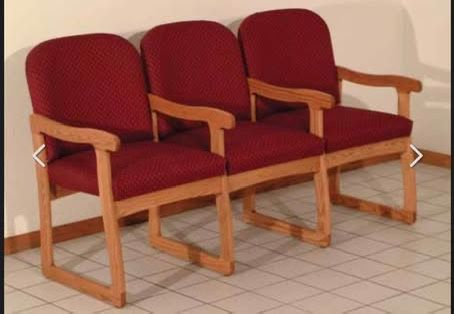 New Wooden Mallet Dakota Wave Prairie Three Seat Chair, Color Vinyl Cream