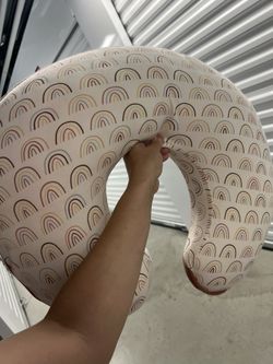 Boppy Pillow - Target, Good Condition)