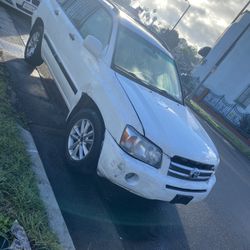 toyota highlander doors $150 each complete 