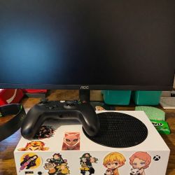Xbox Series S W/4k Monitor 