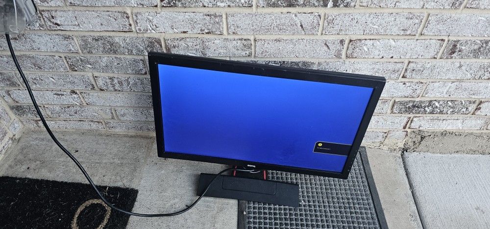 Computer Monitor 24"
