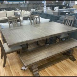 Wyndahl Rustic Brown Dining Room Set Ashley / Dining table and Chairs 1379