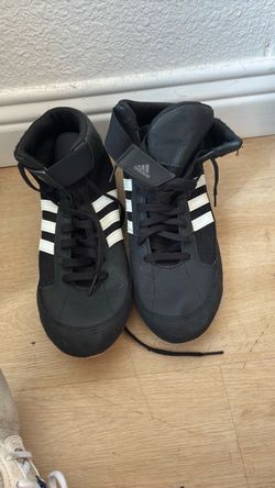 Wrestling shoes size M10