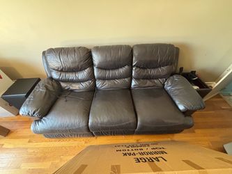 Recliner leather couches