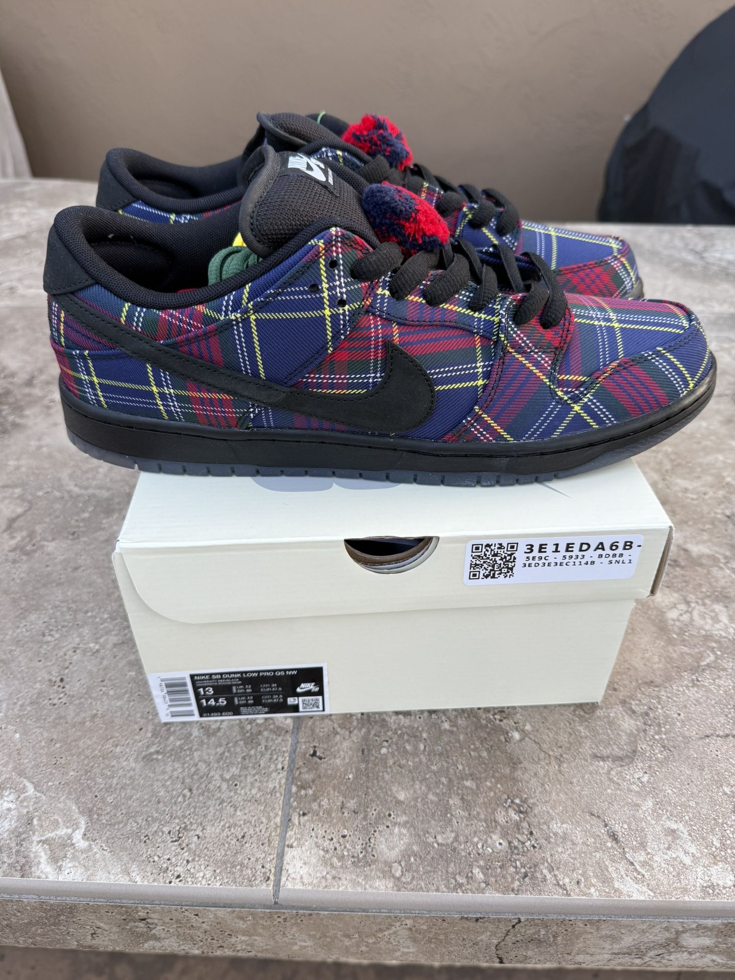 Nike SB Dunk Low Nardwuar Size 13