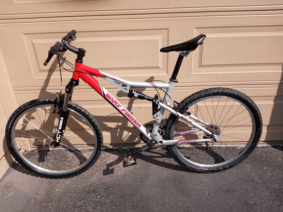 Gary Fisher Sugar 4+ Softail dual suspension mountain bike size M