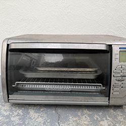 Toaster Oven (black and decker)
