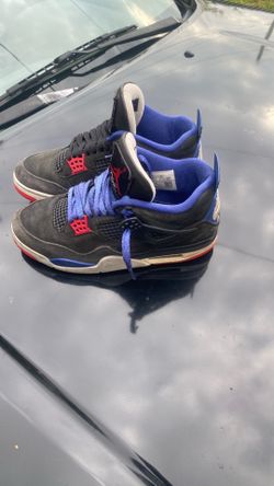 Jordan 4s