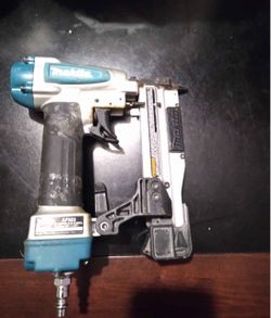 Makita AF353 23 gauge