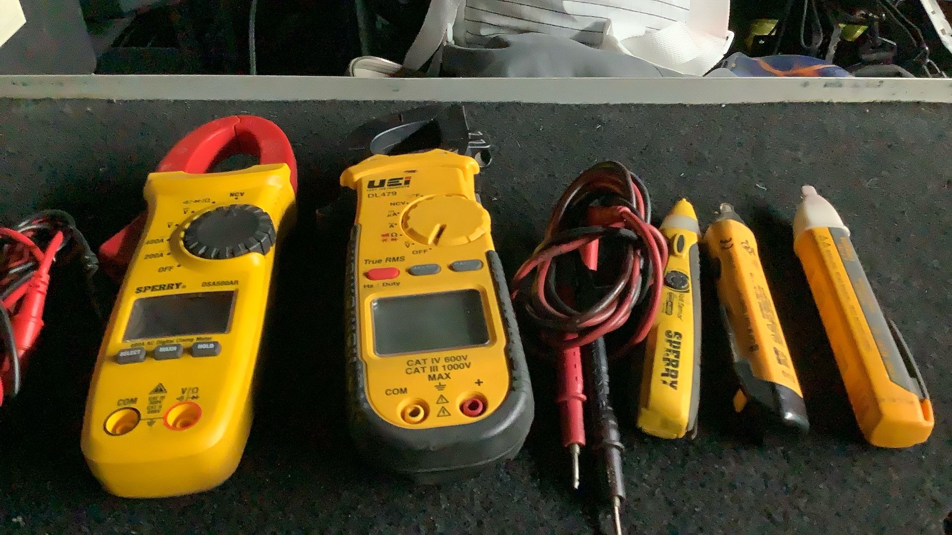 2digitalnclam Metersand 3 Voltage Tester