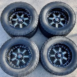 New 20 Inch Rebel Wheels And Used Tires For Jeep 