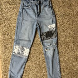 Hollister Mom Jeans