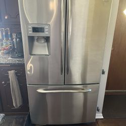 Stainless Steel Bottom Freezer Refrigerator 