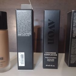 Avon cashmere complexion  longwear foundation Shade:Cognac