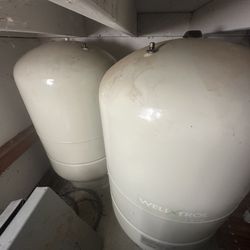 F&W Well water pump 2HP+ 2 pressure tanks