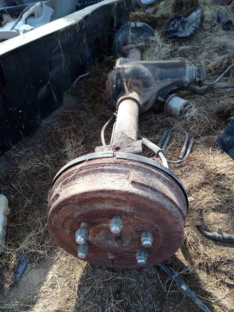 1(contact info removed) Nissan Frontier Rear Differential