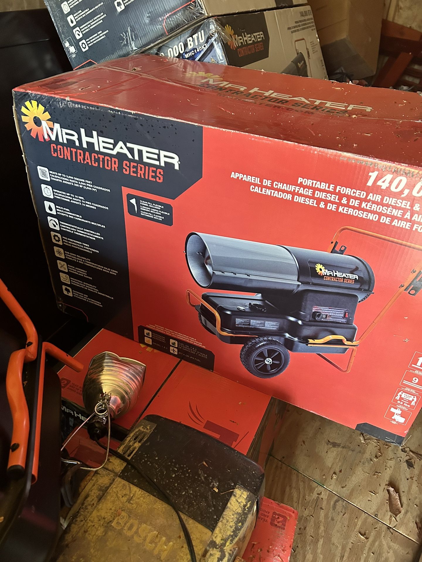Mr Heater 140,000 BTU Forced Air Kersosene/Diesel Heater With Thermostat  for Sale in Woodbridge, VA - OfferUp