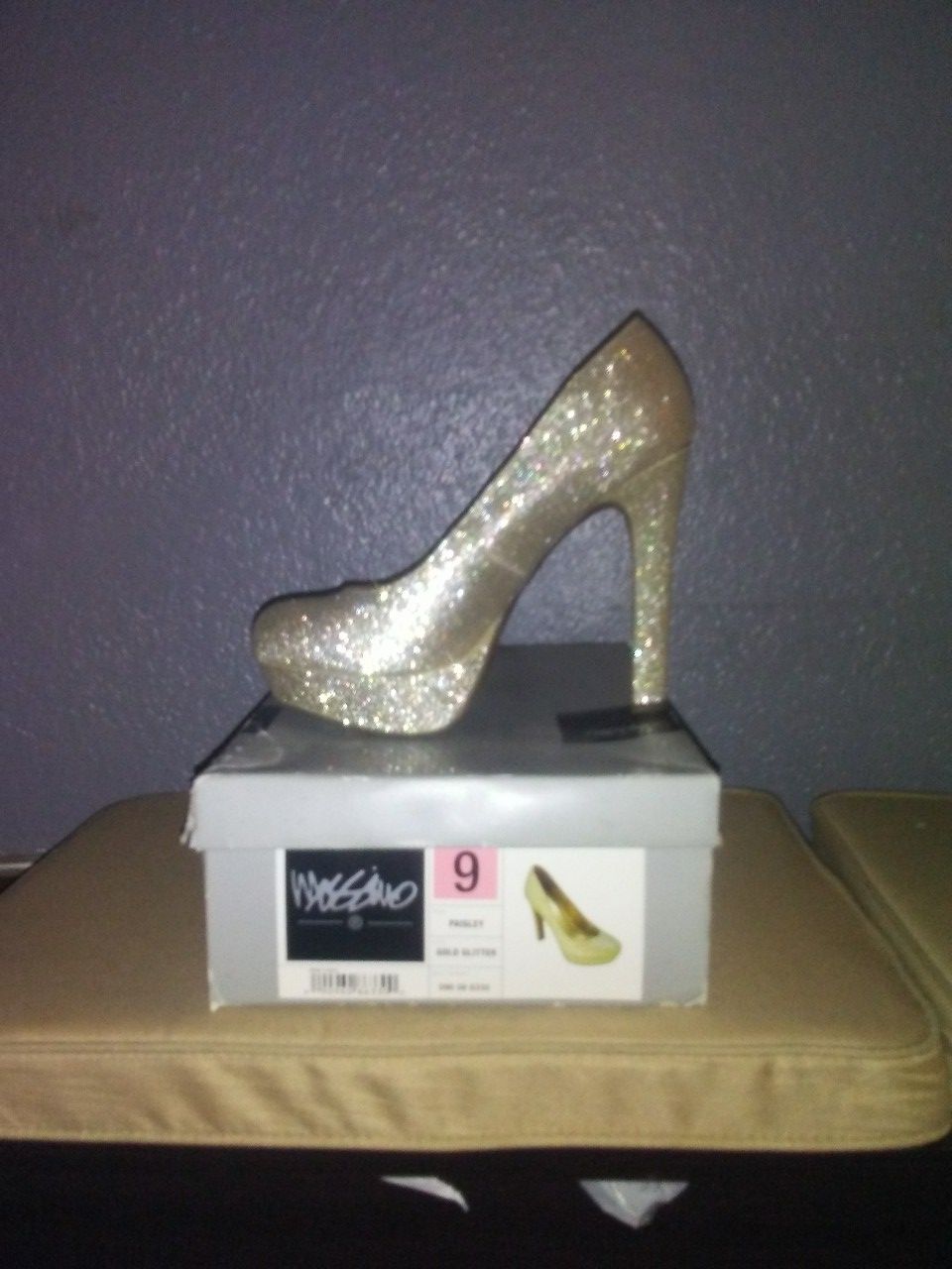 Mossimo gold glitter high heels size 9